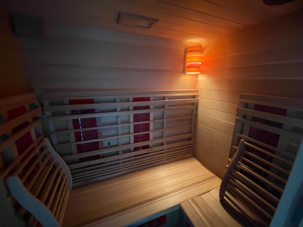 Schoene Ferienwohnung „Zum Glueck Tropical“ Άιζεναχ Εξωτερικό φωτογραφία