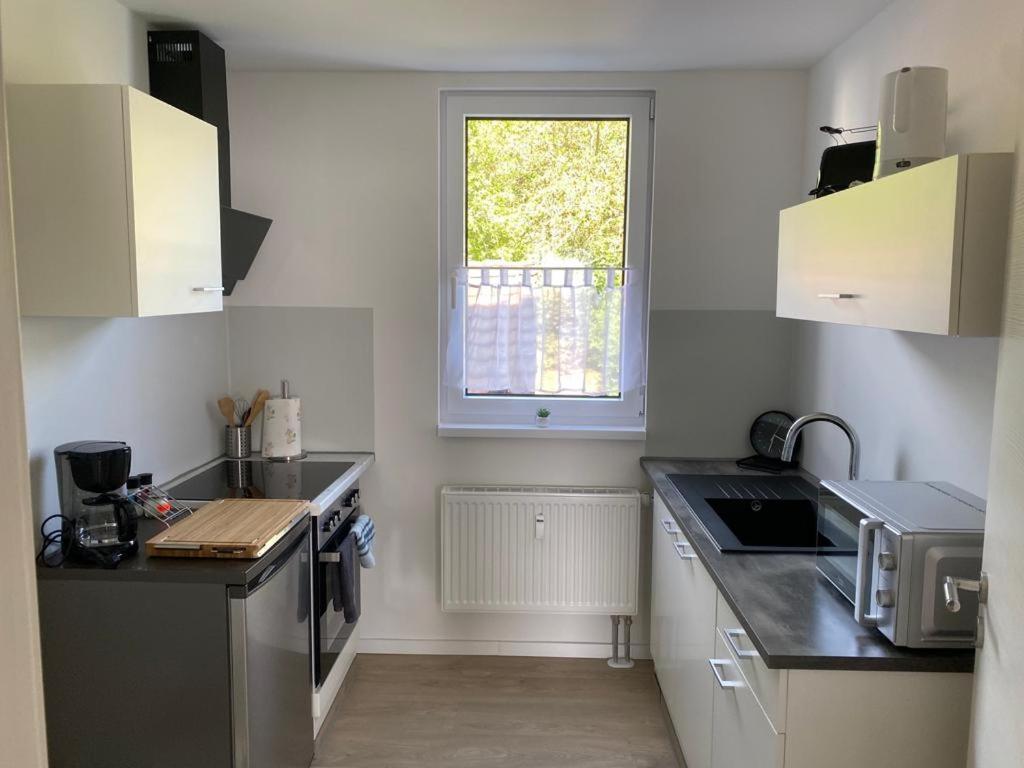 Schoene Ferienwohnung „Zum Glueck Tropical“ Άιζεναχ Εξωτερικό φωτογραφία